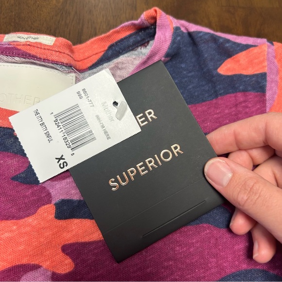 NWT MOTHER The Itty Bitty Sinful I’m Here Tee Pink Camo Linen Blend Size XS - Picture 4 of 14